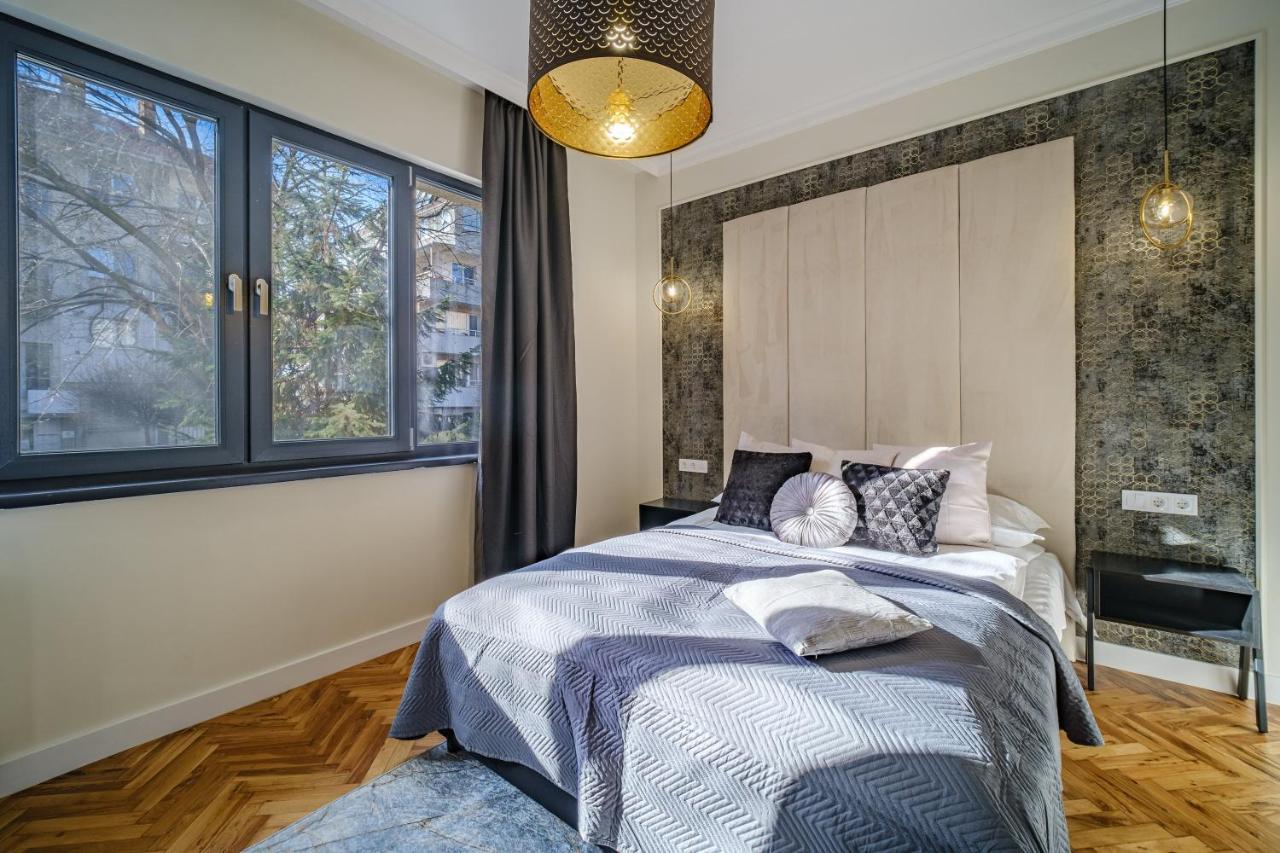 Golden Black Burgas City Exterior foto